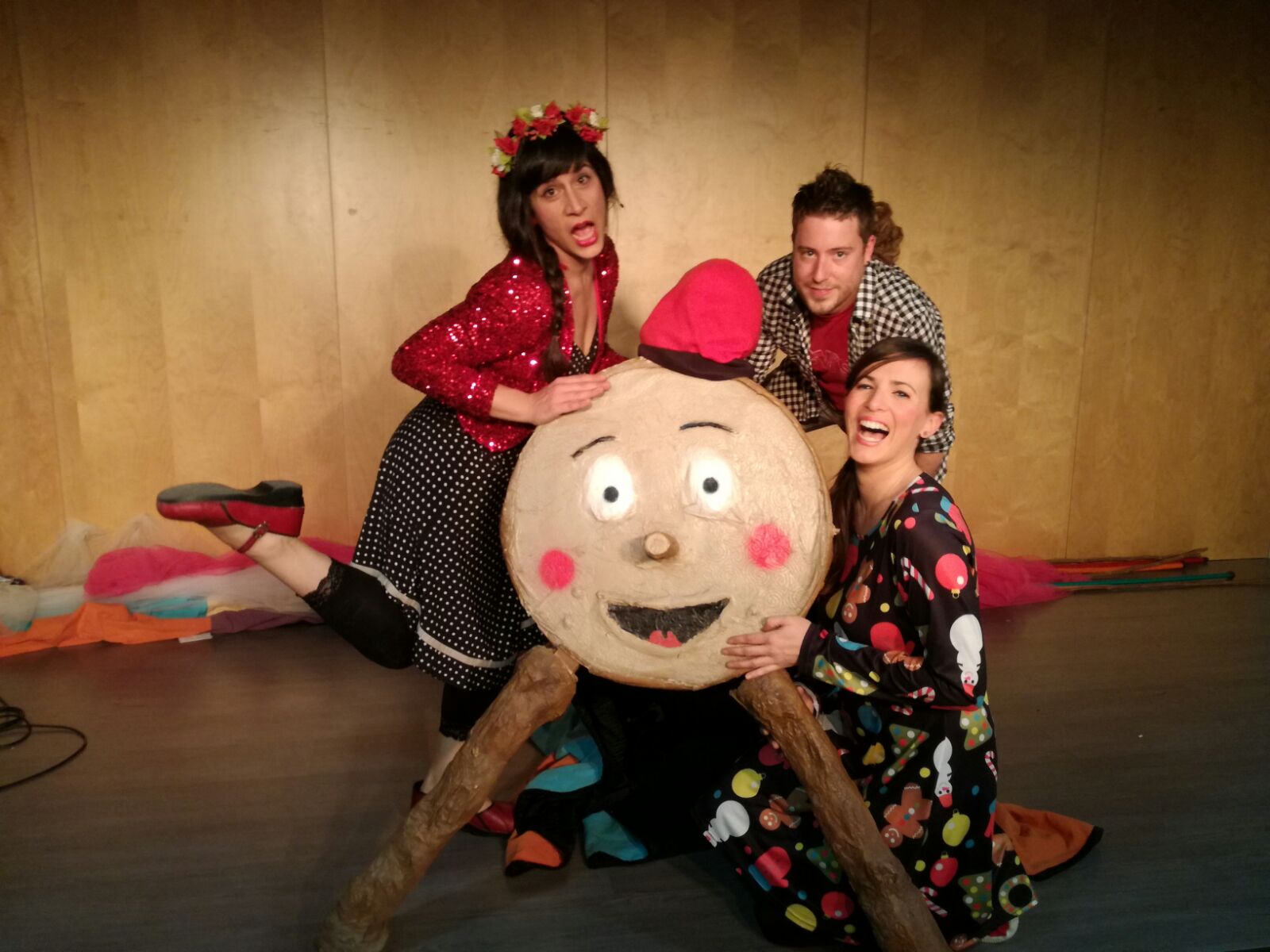 La Minúscula-Caga, tió, contes i animació