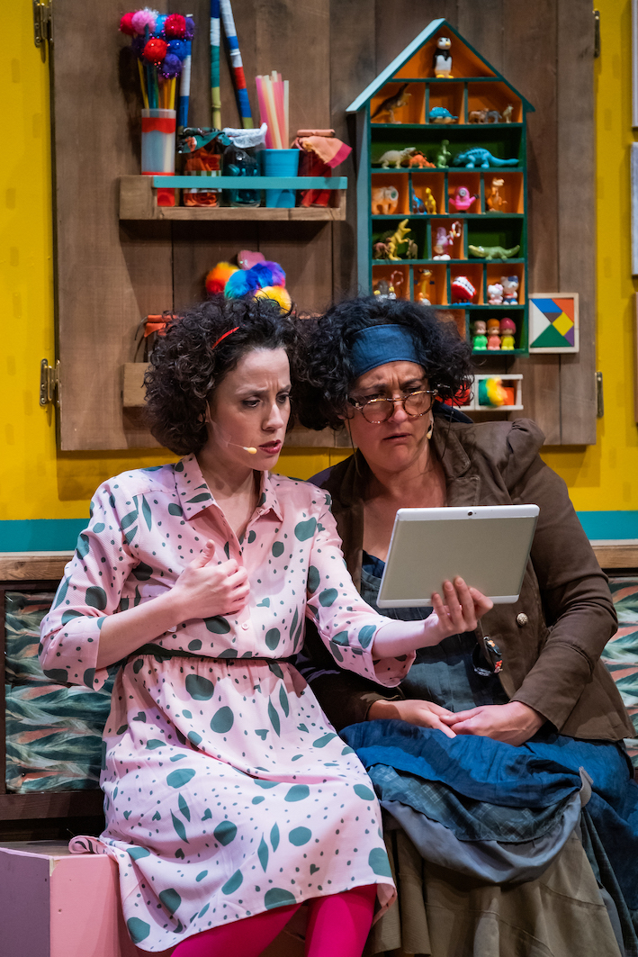 Pocacosa Teatre-Una dent sota el coixí