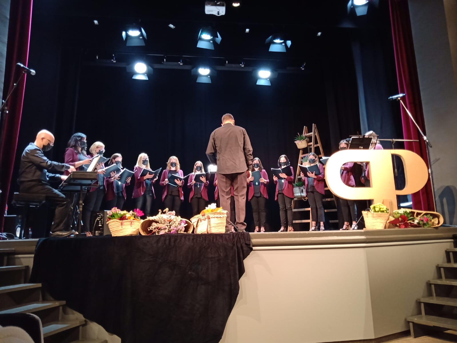 Cor Lutiana-Lutiana canta a la natura