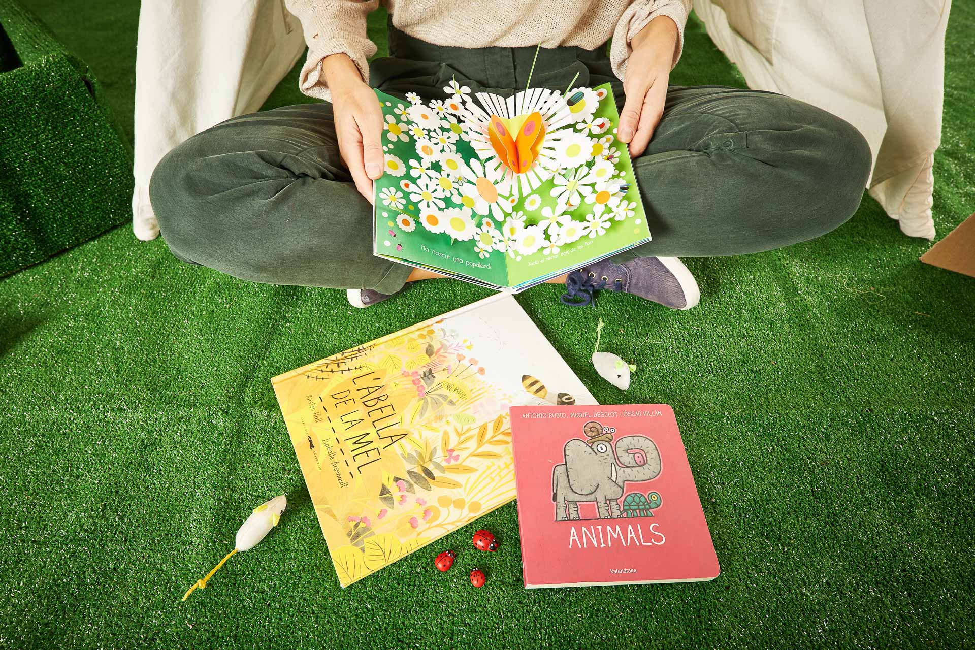 Creixent amb Art -Bitxos i cuques