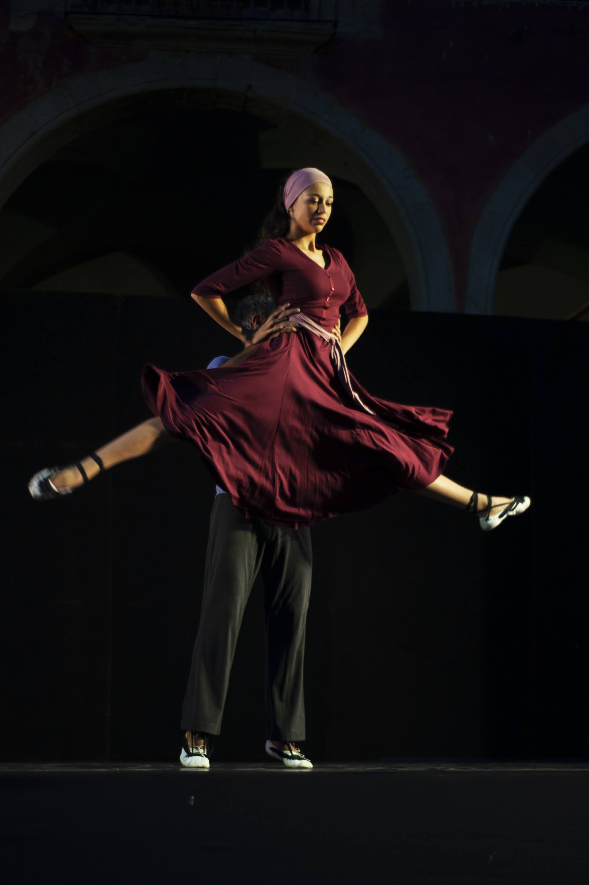 Esbart Castelló d’Empúries-Espectacle de dansa tradicional