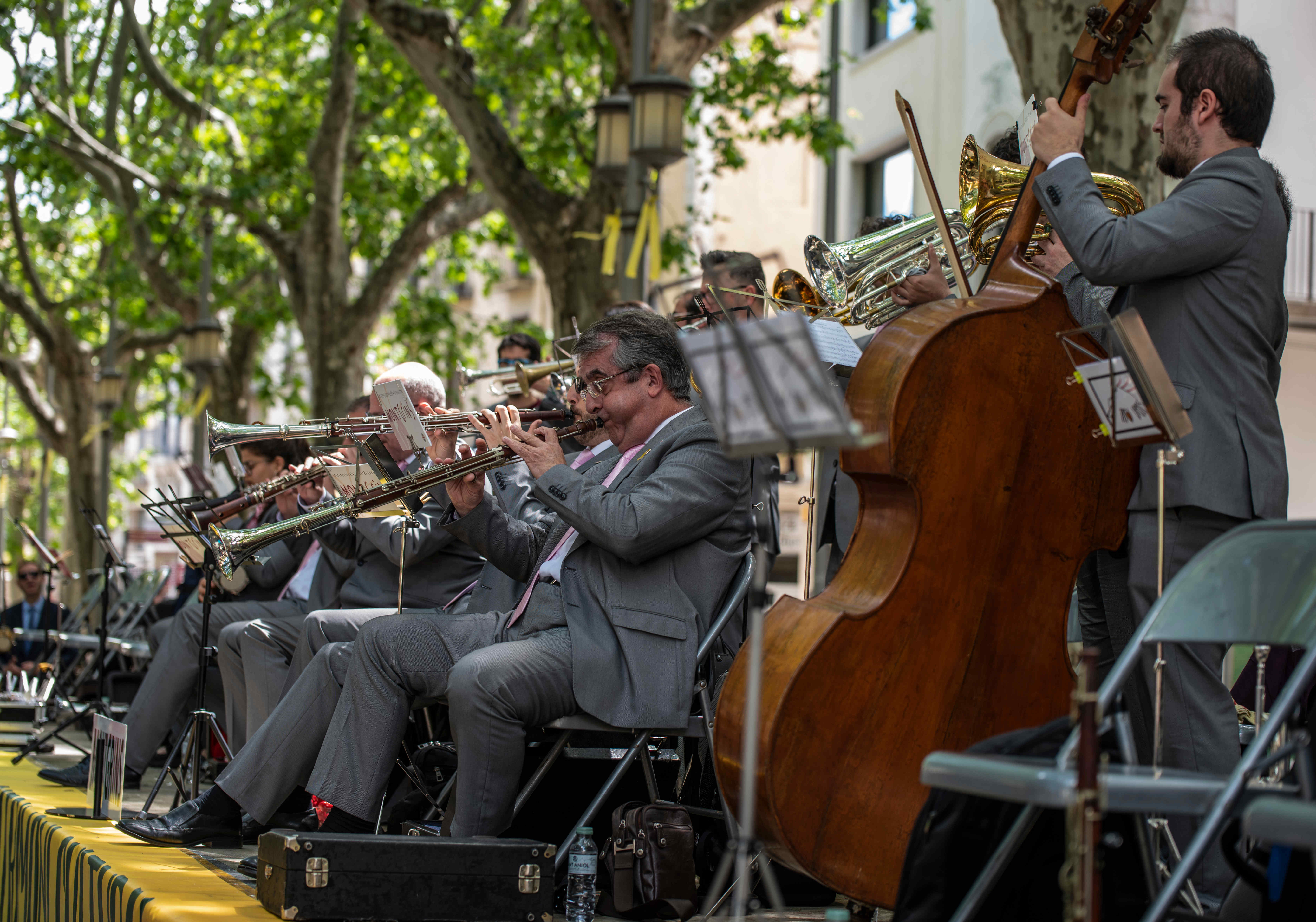 Cobla Orquestra Montgrins-Audició de sardanes (ballada) i altres