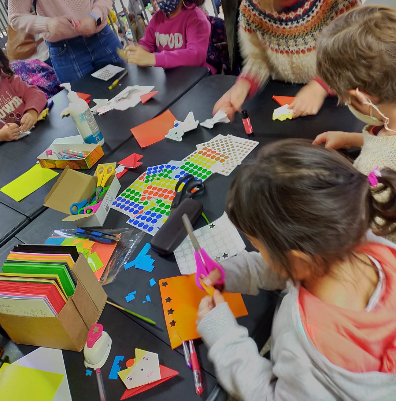 Vidalfont Paper-Aprendre origami (taller de papiroflèxia)