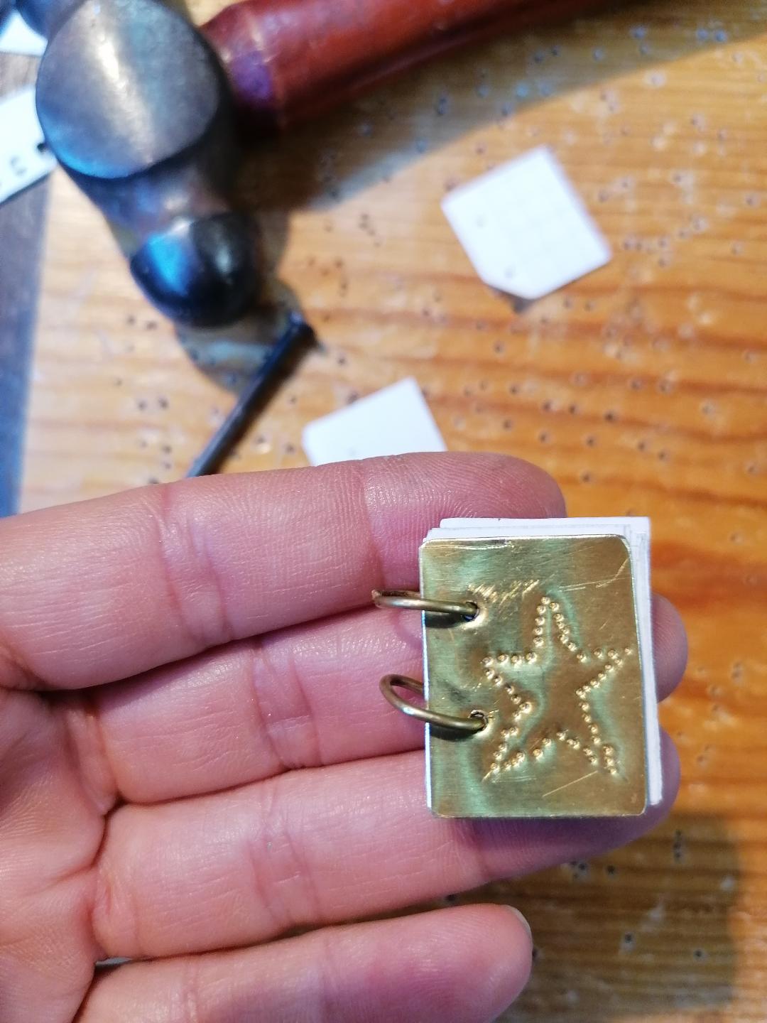 Tacte Joiers-El petit llibre