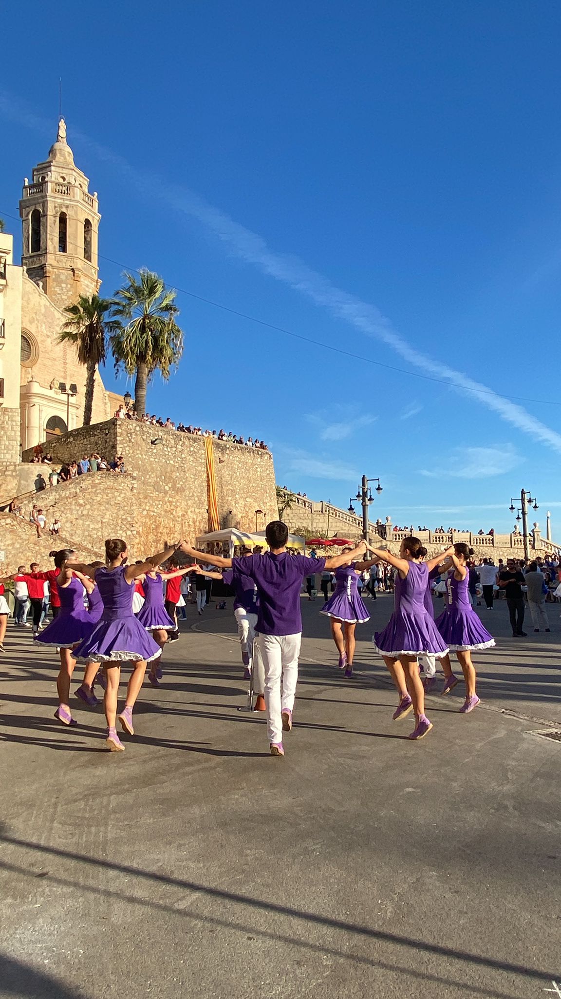 Agrupació Mediterrània Dansa de Figueres-Exhibició de sardana esportiva