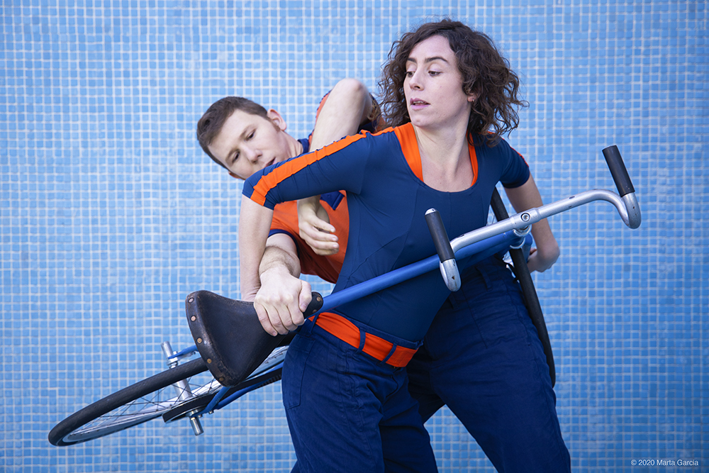 Companyia Nom Provisional-Qui cu qui què quina