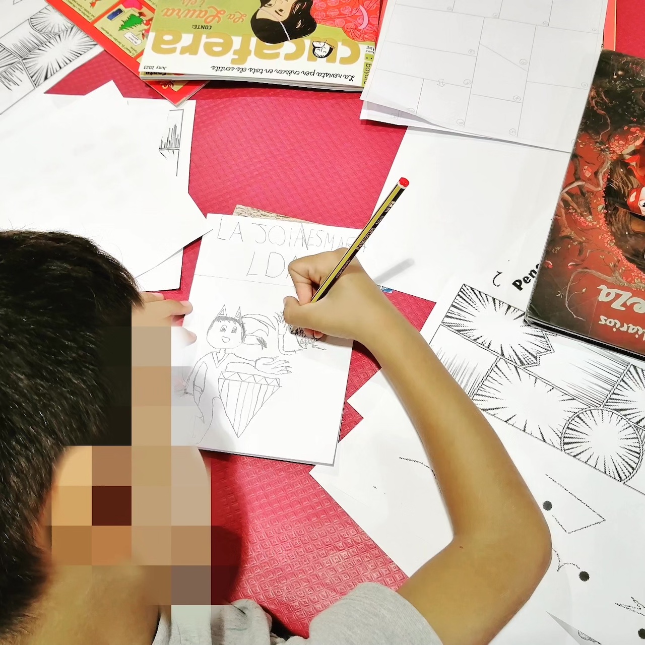 La Formigueta Curiosa-Comicverse