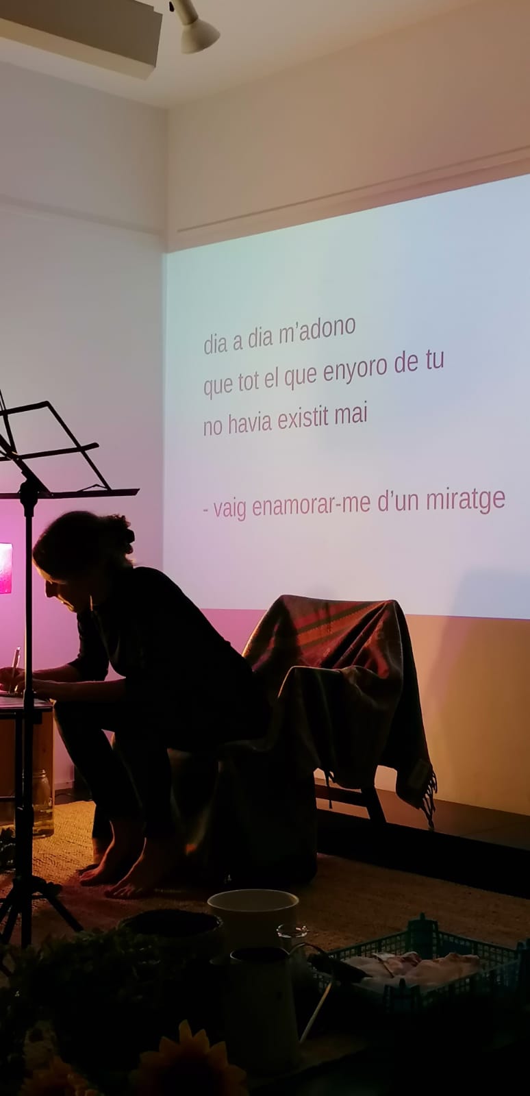 Creixent amb Art -Tot el que em cal ja ho duc a dins (espectacle teatral poètic per a adults)