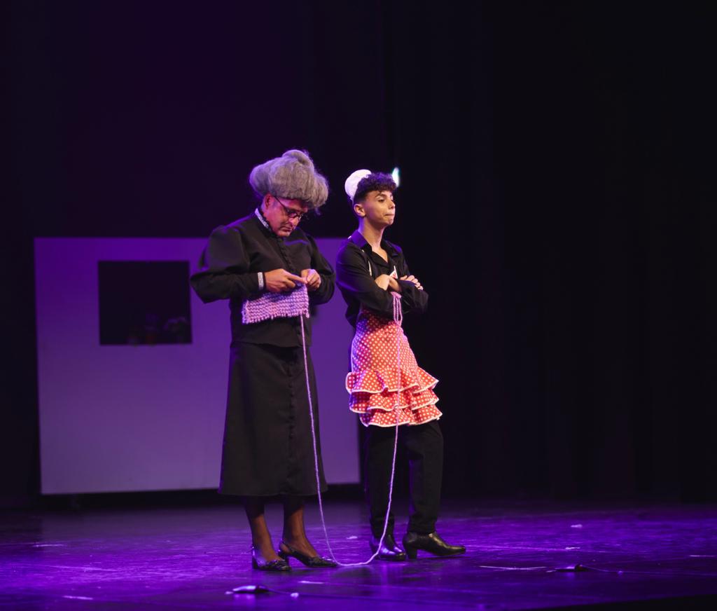 Jove Ballet de l'Escola de Flamenc Pilar Sánchez -La casa de Bernarda Alba 