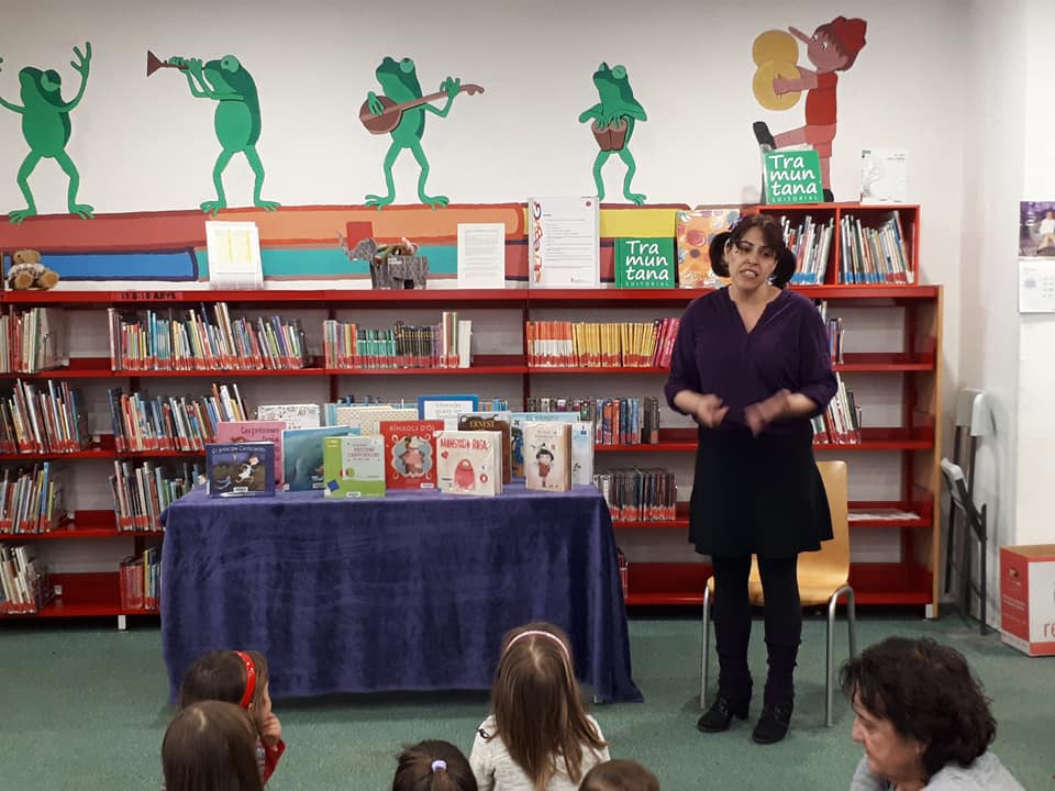 Piruleta Contes / La Quàntica Teatre-Contes per a minifeministes