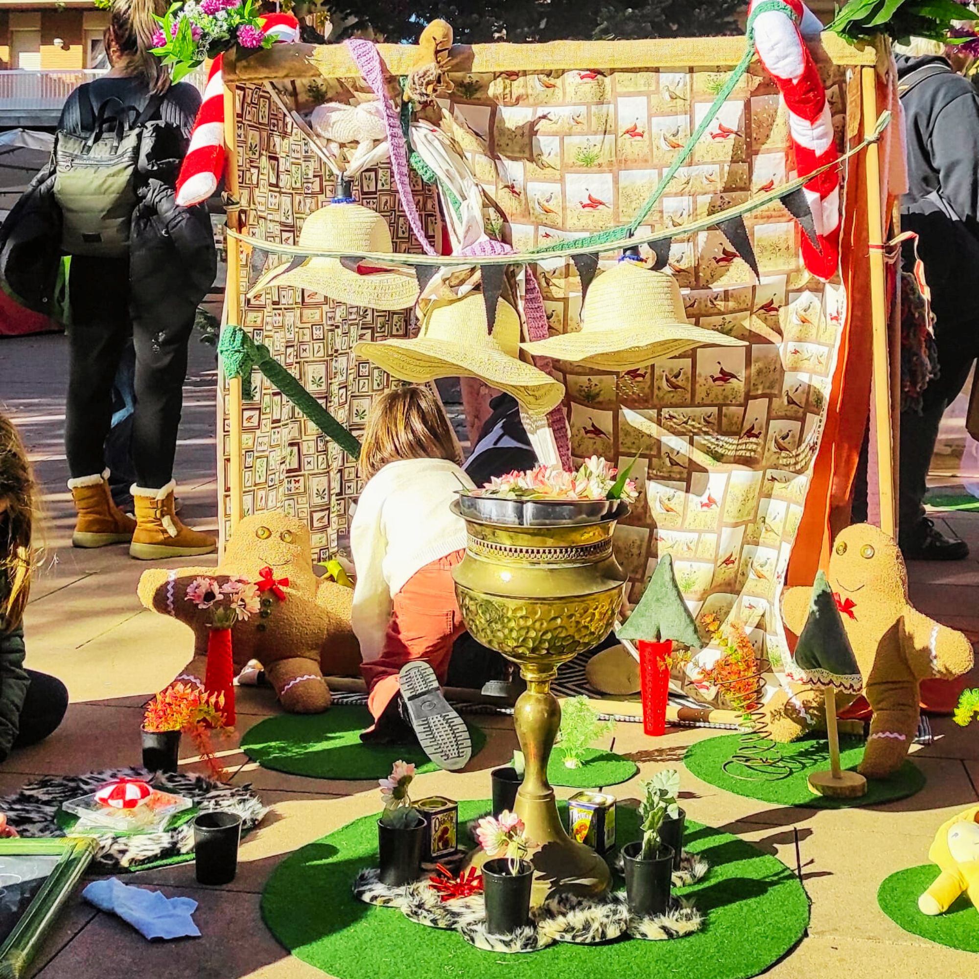 Imaginari-Poblat en construcció