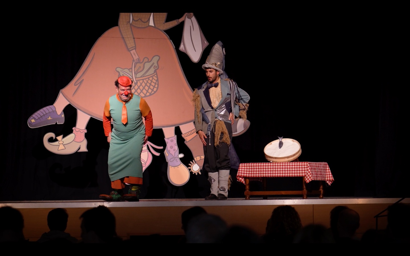  Cinc Cèntims-La Bacallanera (o la caiguda de les set arengades)