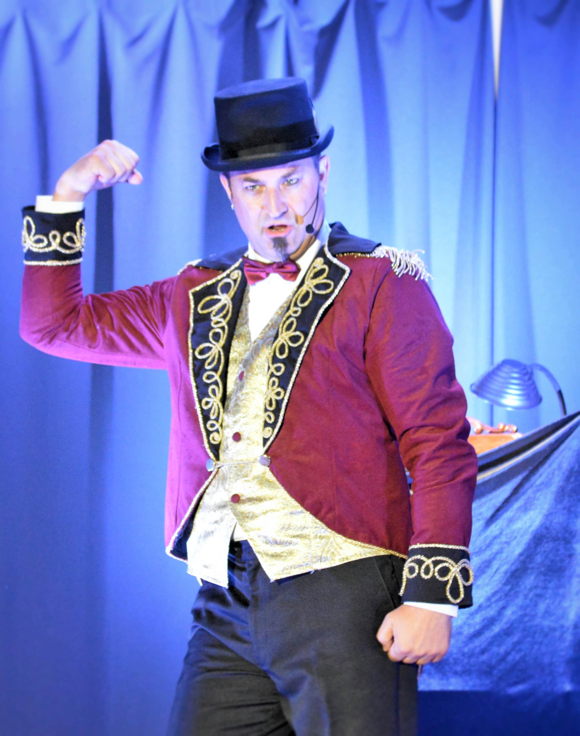 Fèlix Brunet-El domador de puces