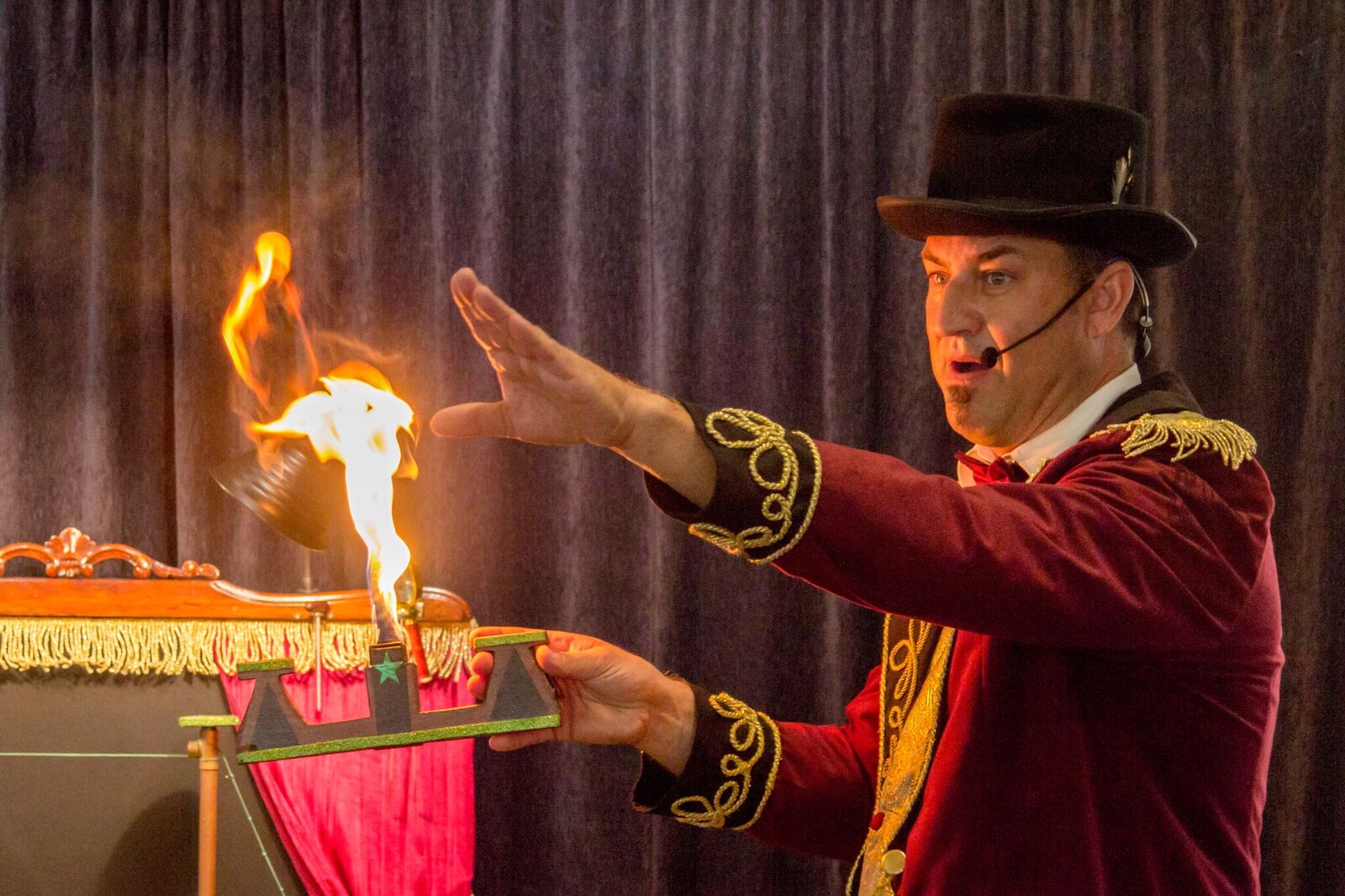 Fèlix Brunet-El domador de puces