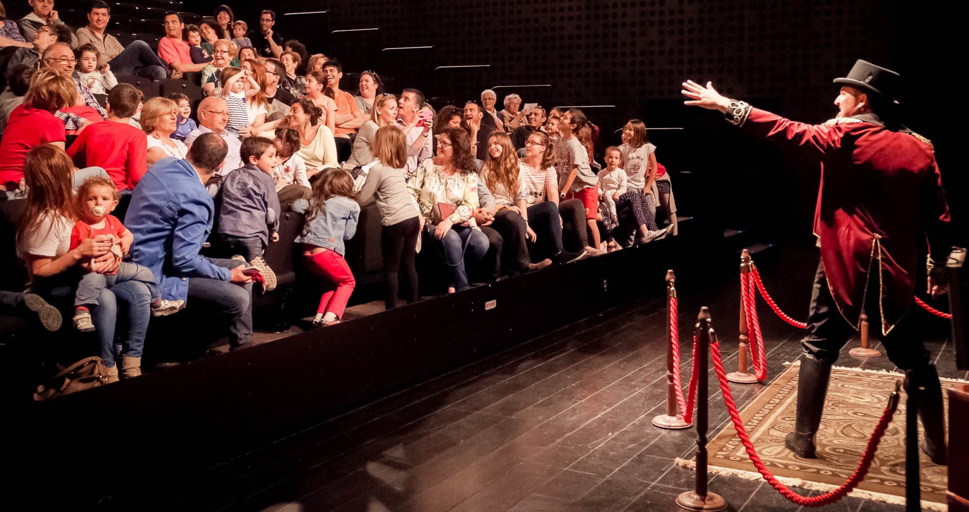 Fèlix Brunet-El domador de puces