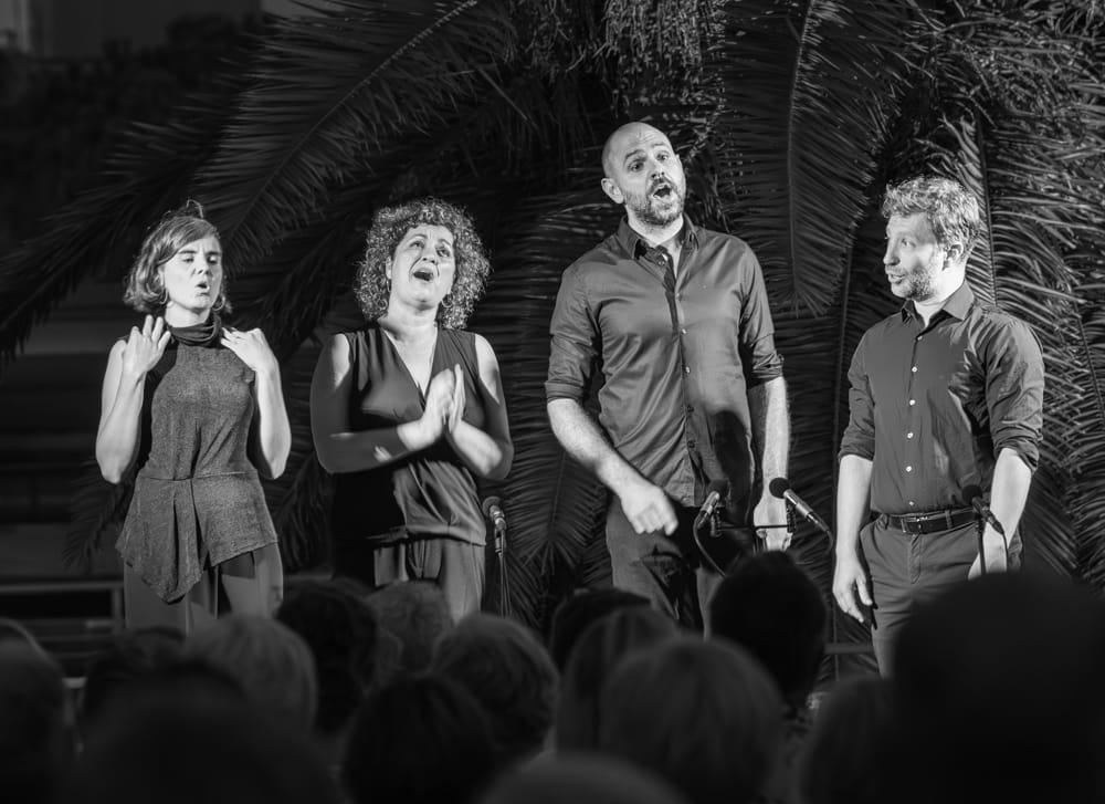 Música Nua-Més enllà de les ombres