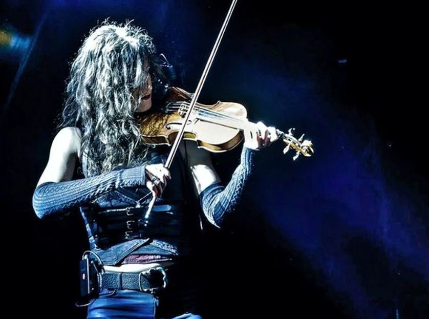 Mireia-solos-Llegendes del rock i el metal