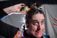 ClinClonClown-Pas a pas posem el nas