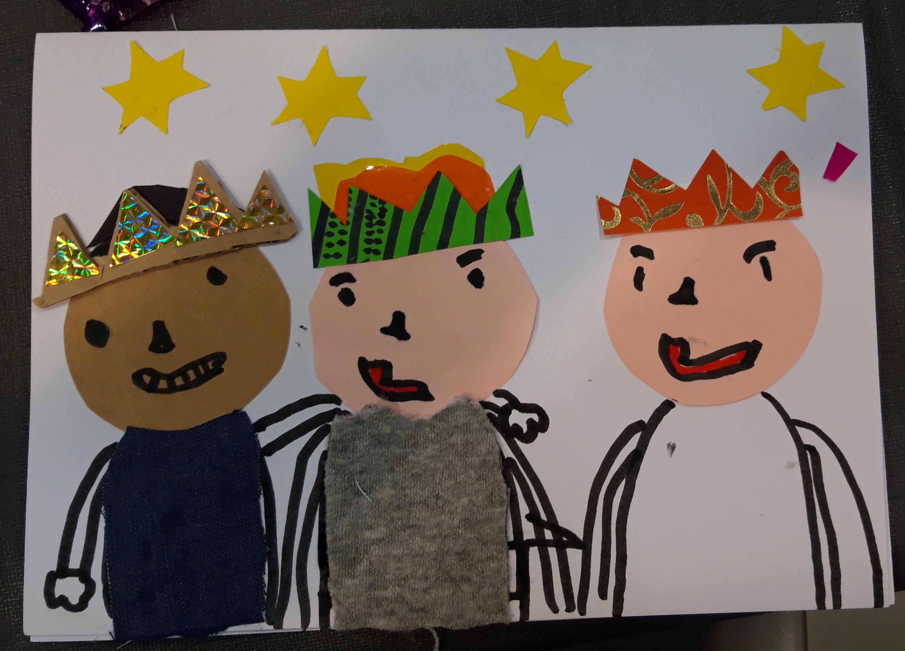 La Sal d'Olot-Contes de Nadal i taller de postals 