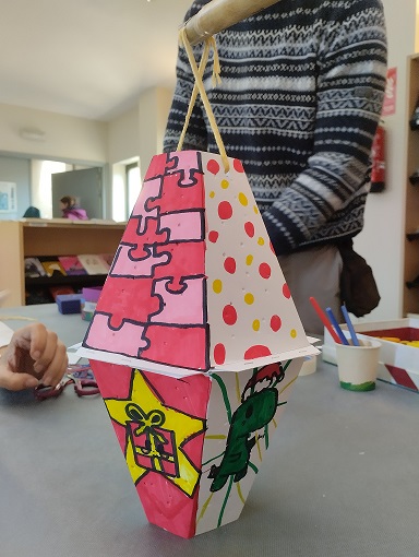 La Sal d'Olot-Taller de fanalets de Reis