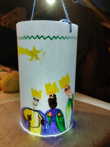 La Sal d'Olot-Contes de Nadal i taller de fanalets de Reis