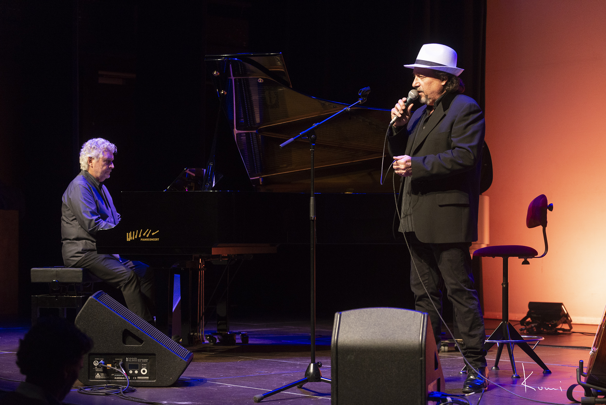 Toni Subirana-Toni Subirana i Manel Camp interpreten Sagarra