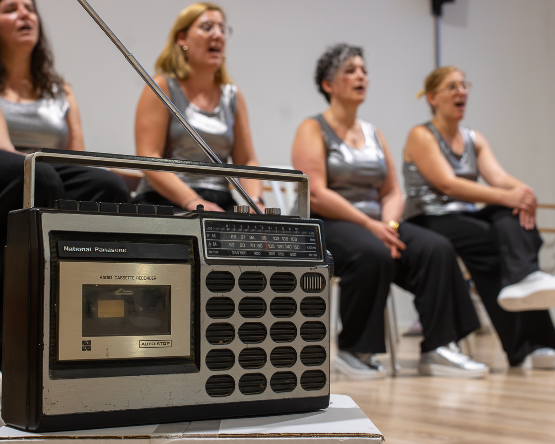 Cor Lutiana-Fil musical. Un viatge per la banda sonora de la música en català