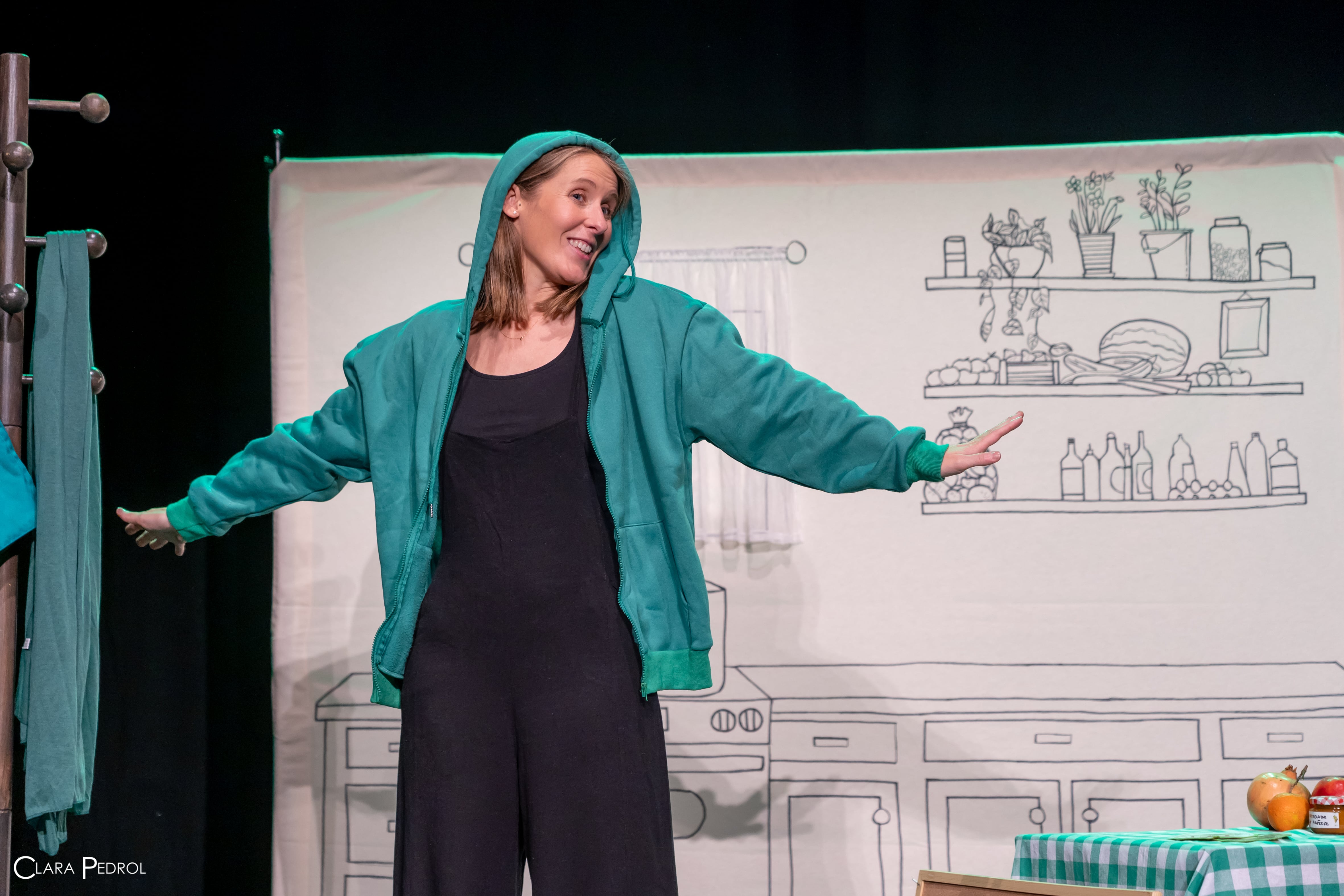 Creixent amb Art -La Caputxeta Verda i el llop