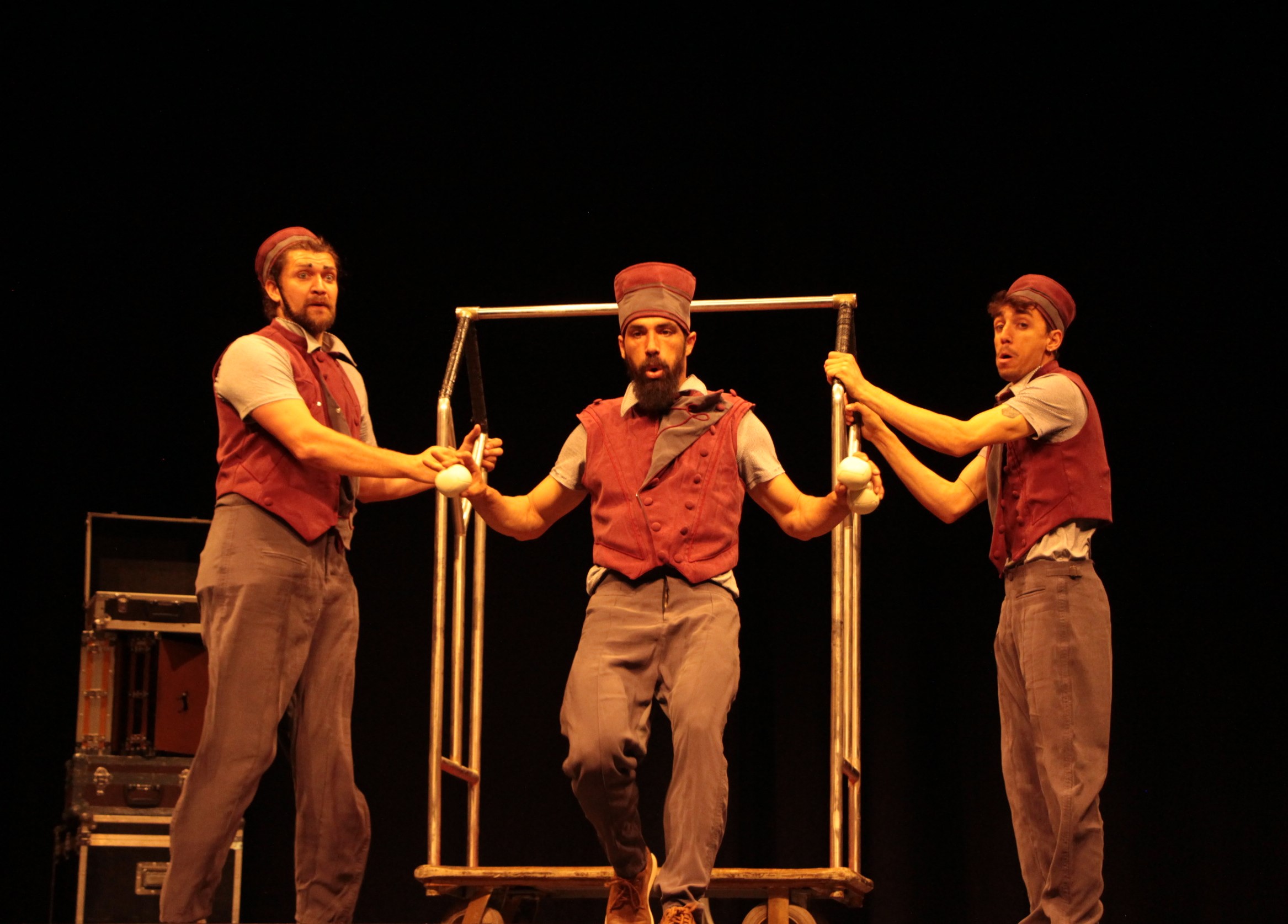 TotalCirc-Hotel Bucarest