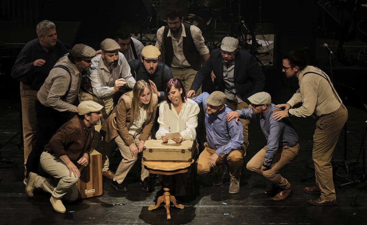 Cobla La Flama de Farners-Trencadís - Neus Mar & La Flama de Farners