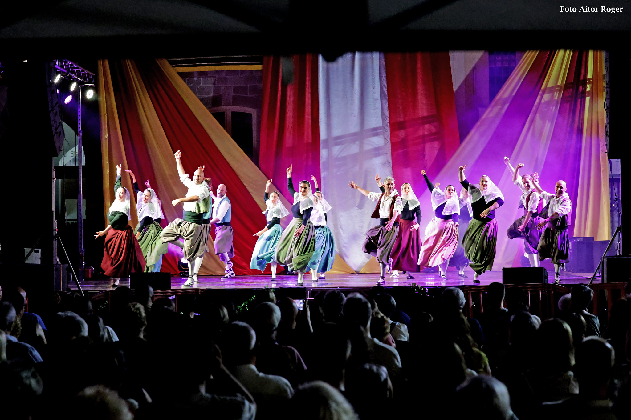 Esbart Joaquim Ruyra-Ballçons