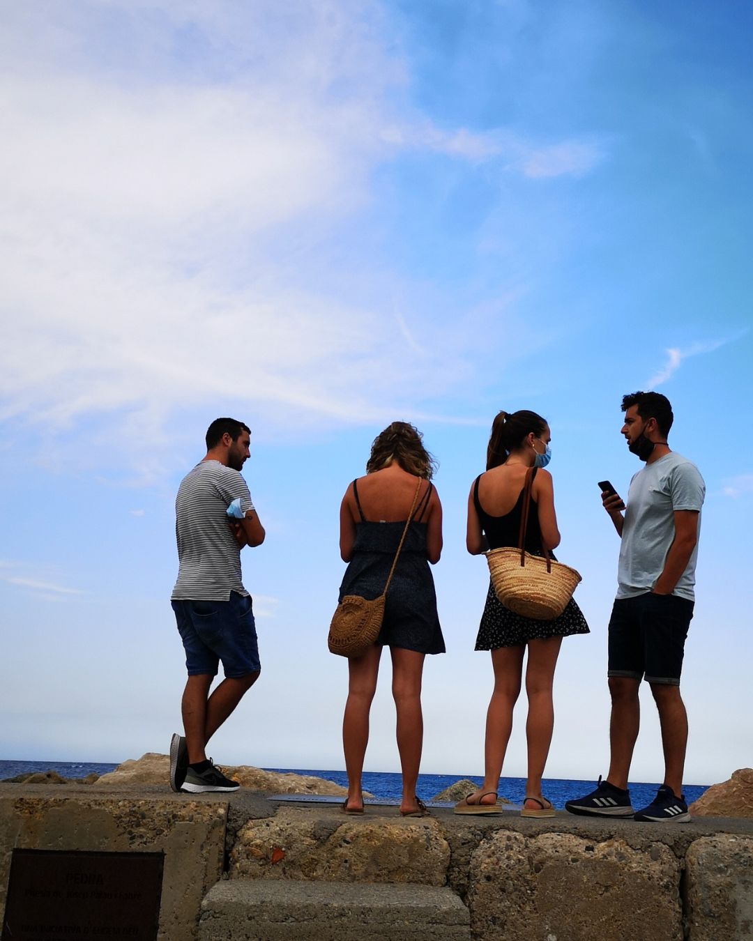 Customazed, Escapes & Stories-EscAPPe