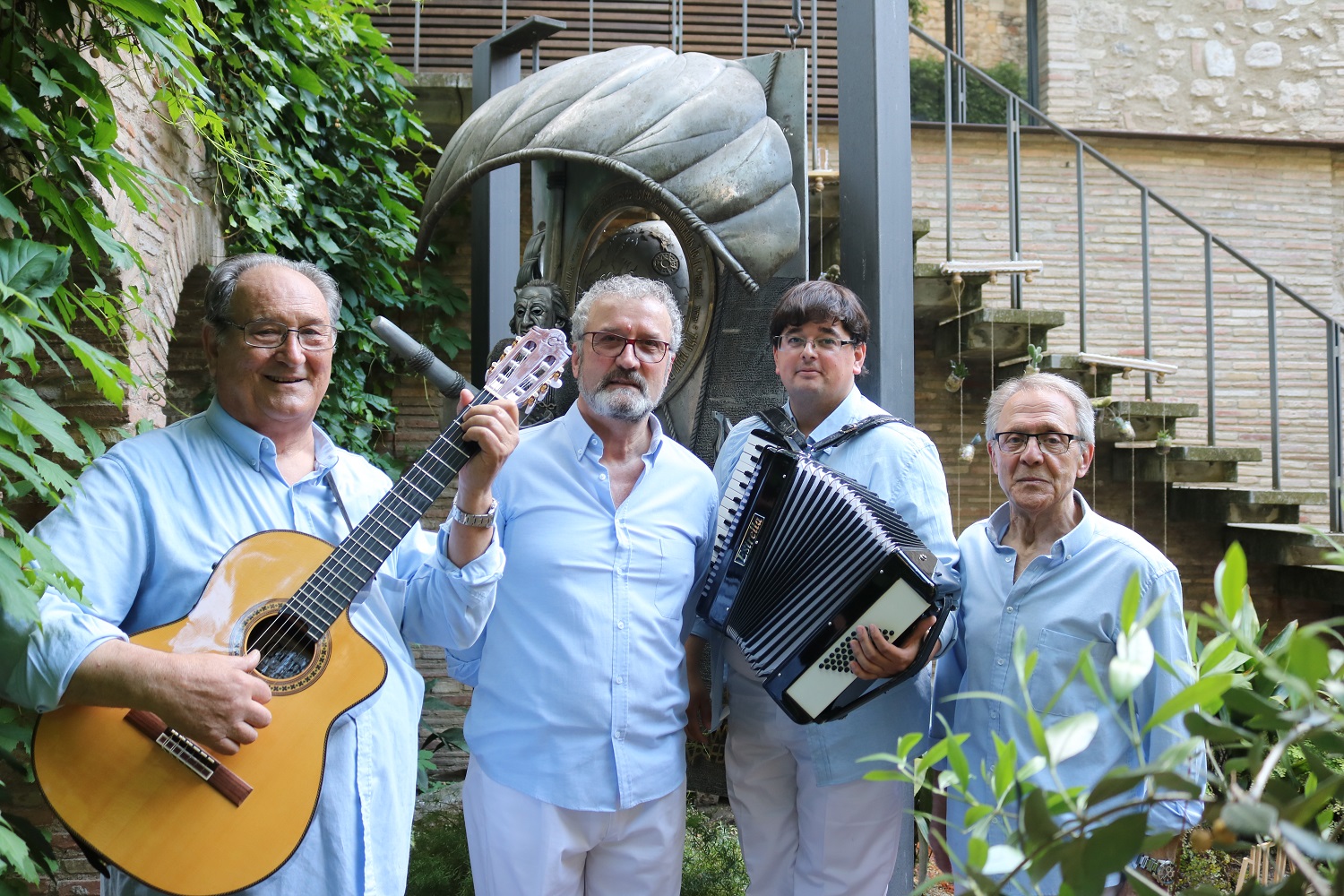 Grup Vell Galligants-Concerts d'havaneres, valsos, cançons populars i de taverna