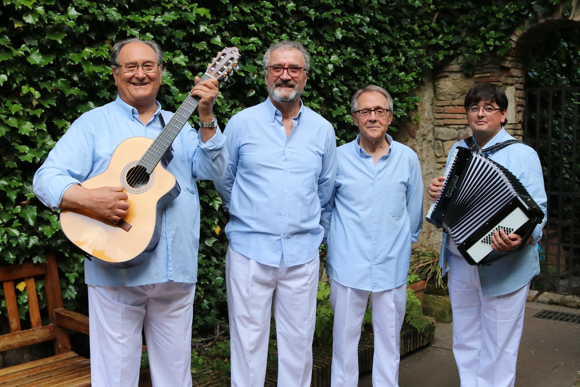 Grup Vell Galligants-Concerts d'havaneres, valsos, cançons populars i de taverna