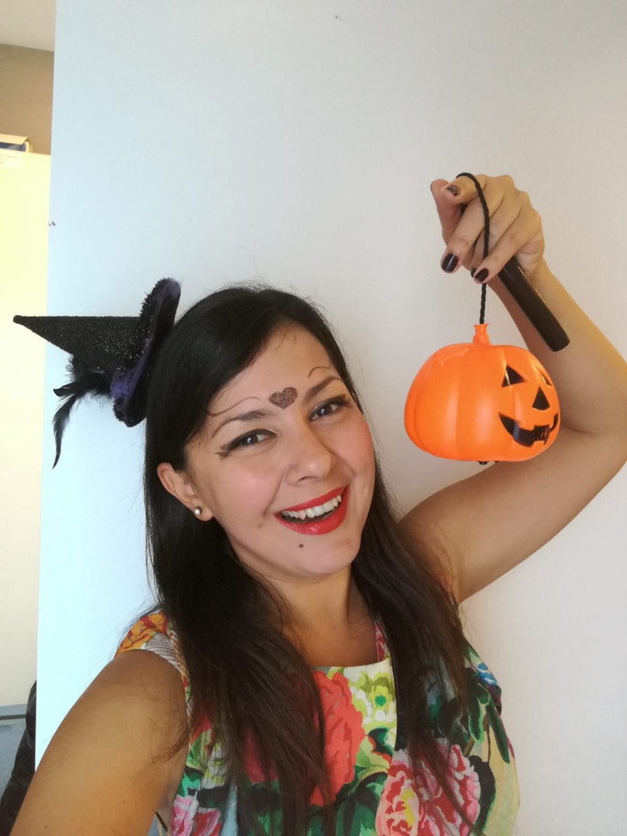 La Minúscula-Contes de… poooooor!