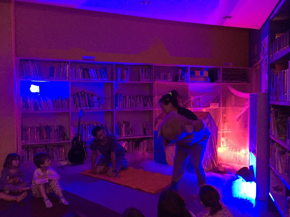 La Minúscula-Relacions tòxiques