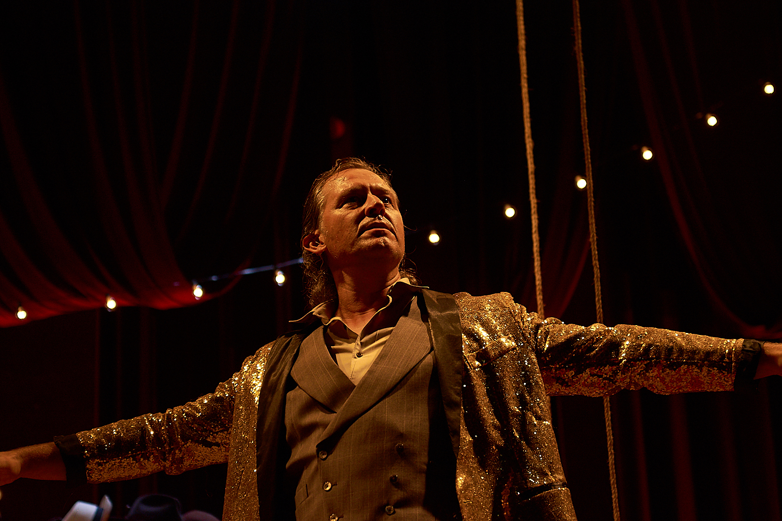 Marcel Tomàs & Cascai-Noucents, el pianista de l'oceà