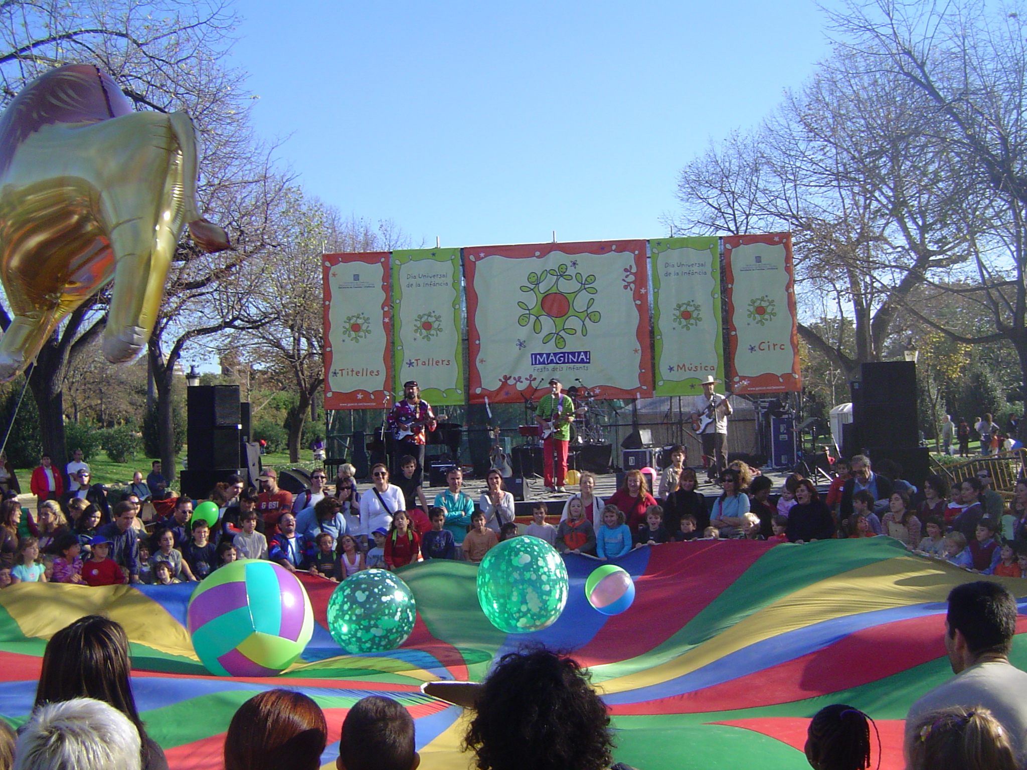 Jordi Tonietti-Canta i balla