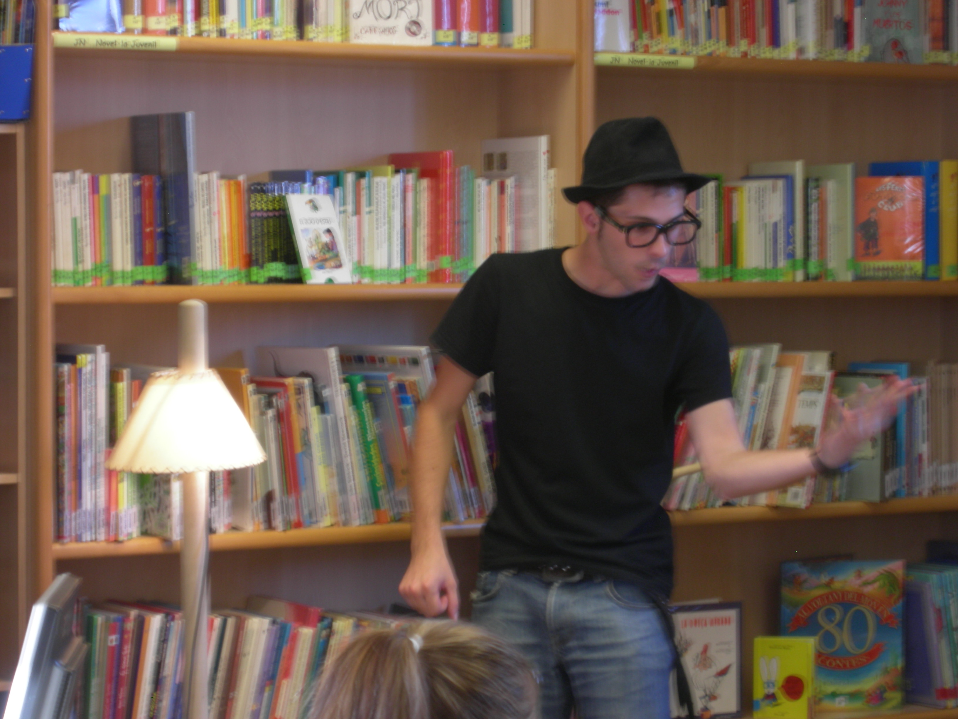 La Minúscula-Contes de cuina (per llepar-se’n els dits!)