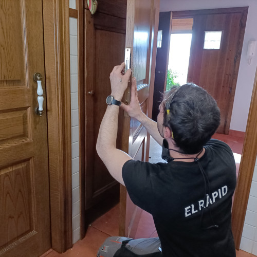 SERRALLERIA DOMÈSTICA