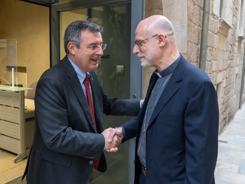 Foto 5: Primera visita institucional a la Diputació del nou bisbe de Girona, fra Octavi Vilà
