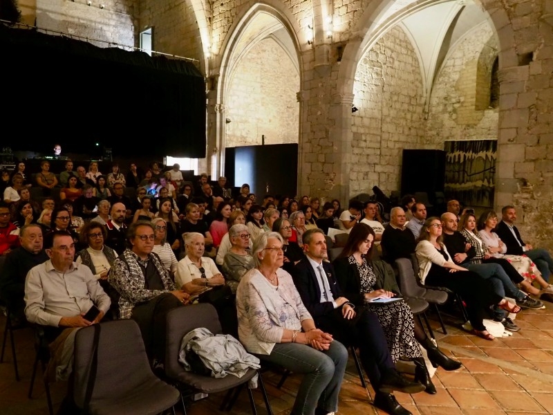 Foto 4: La Diputació, l'Ajuntament de Girona i la Generalitat a Girona commemoren conjuntament el Dia d'Europa
