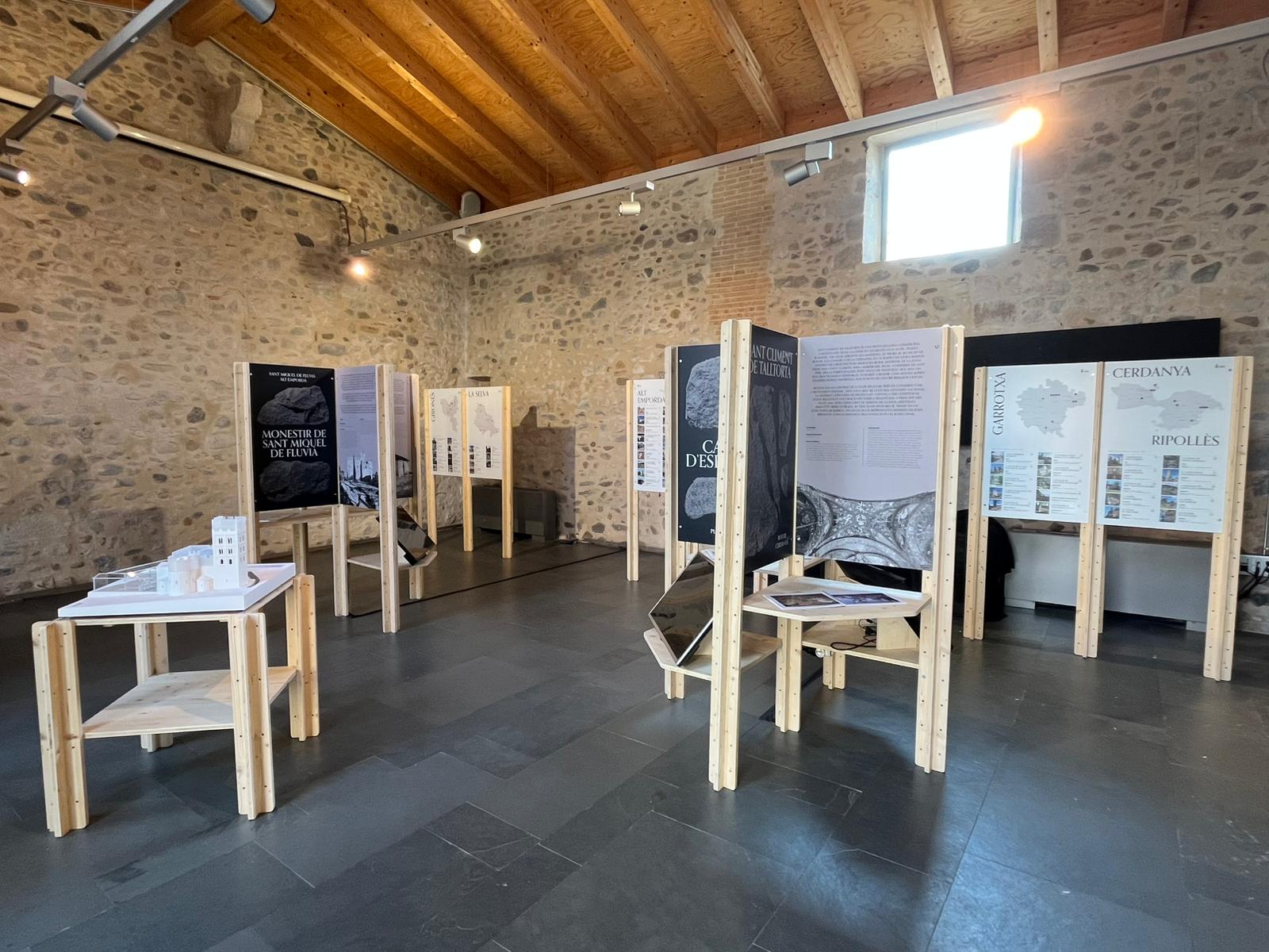 Exposició "Les pedres que parlen" a Can Gruart, Vilablareix